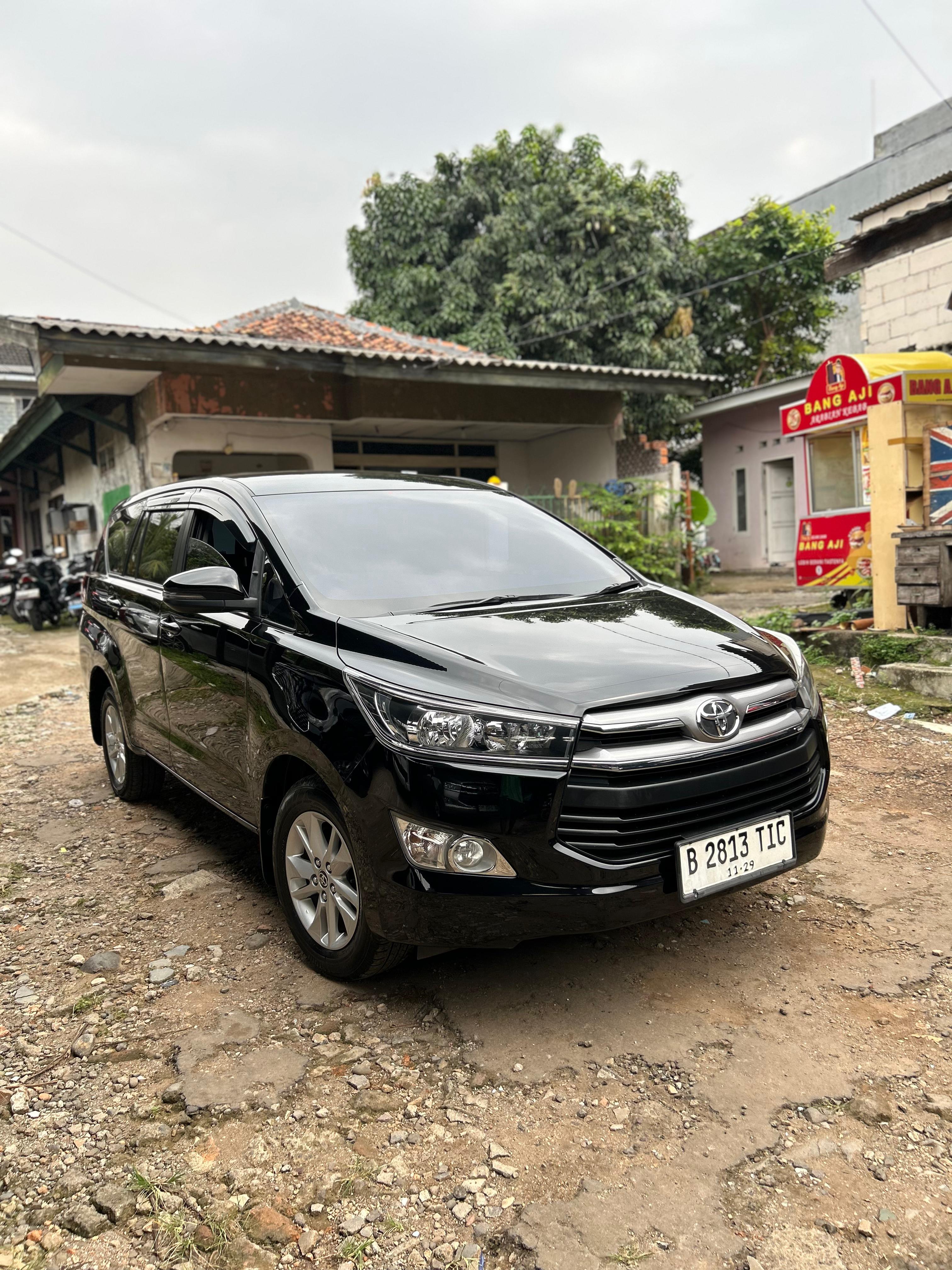 Foto Mobil Toyota Innova G MT