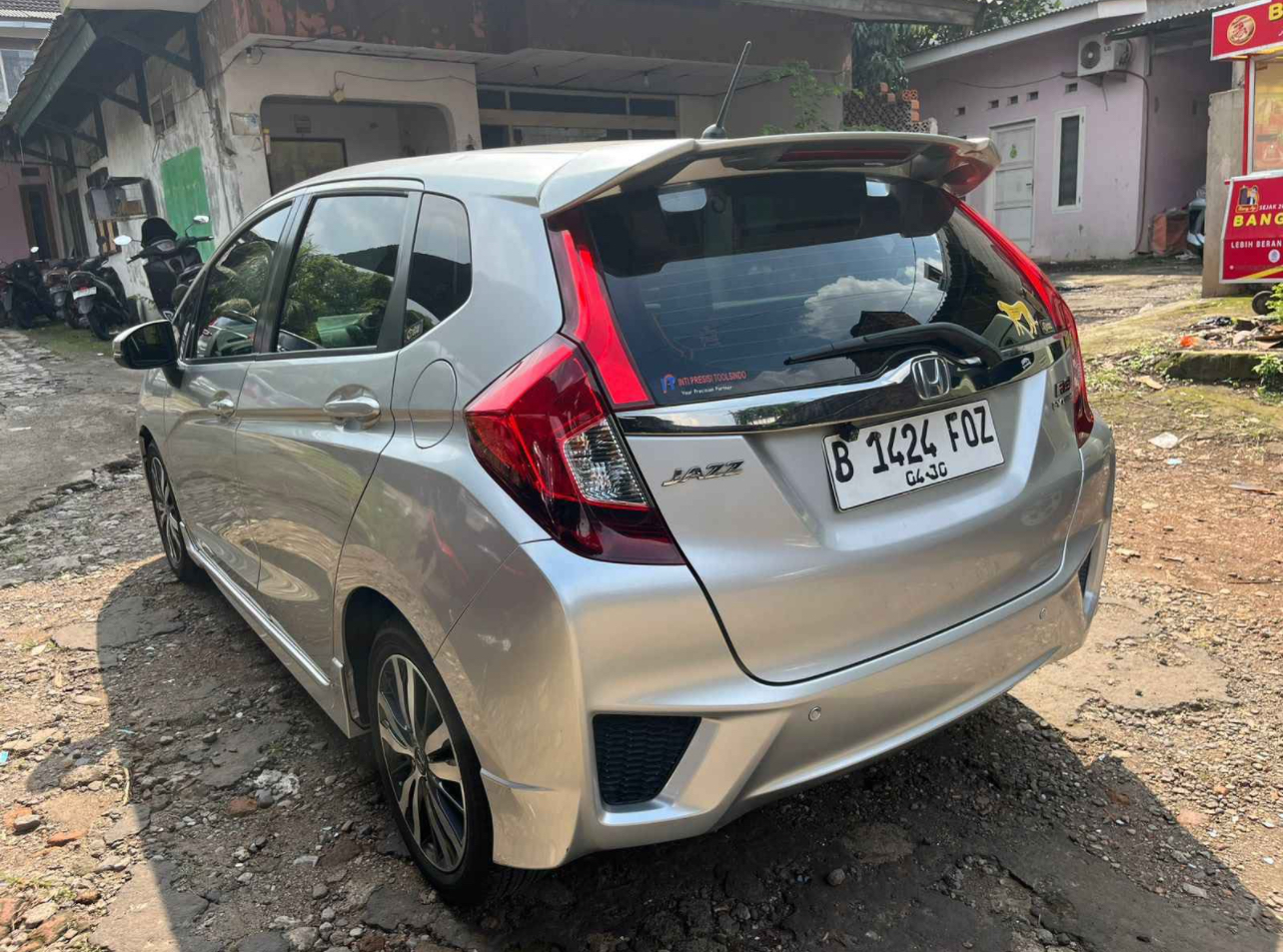 Foto Mobil Jazz RS Automatic