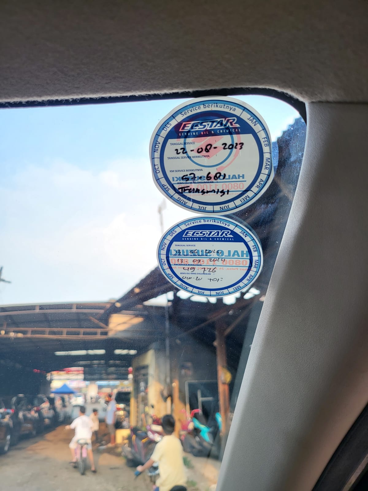 Foto Mobil Suzuki Ertiga GL