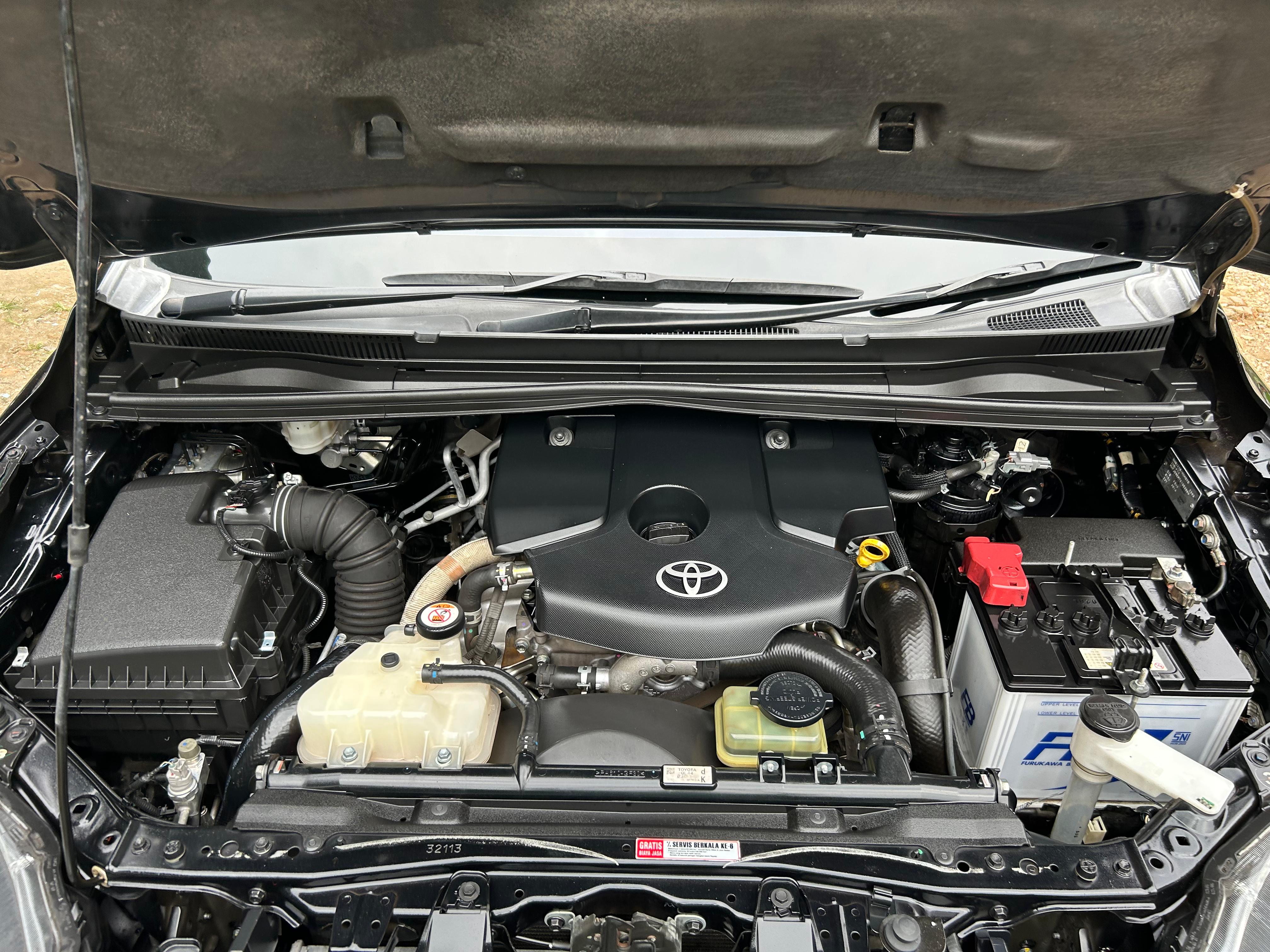 Foto Mobil Toyota Innova G MT
