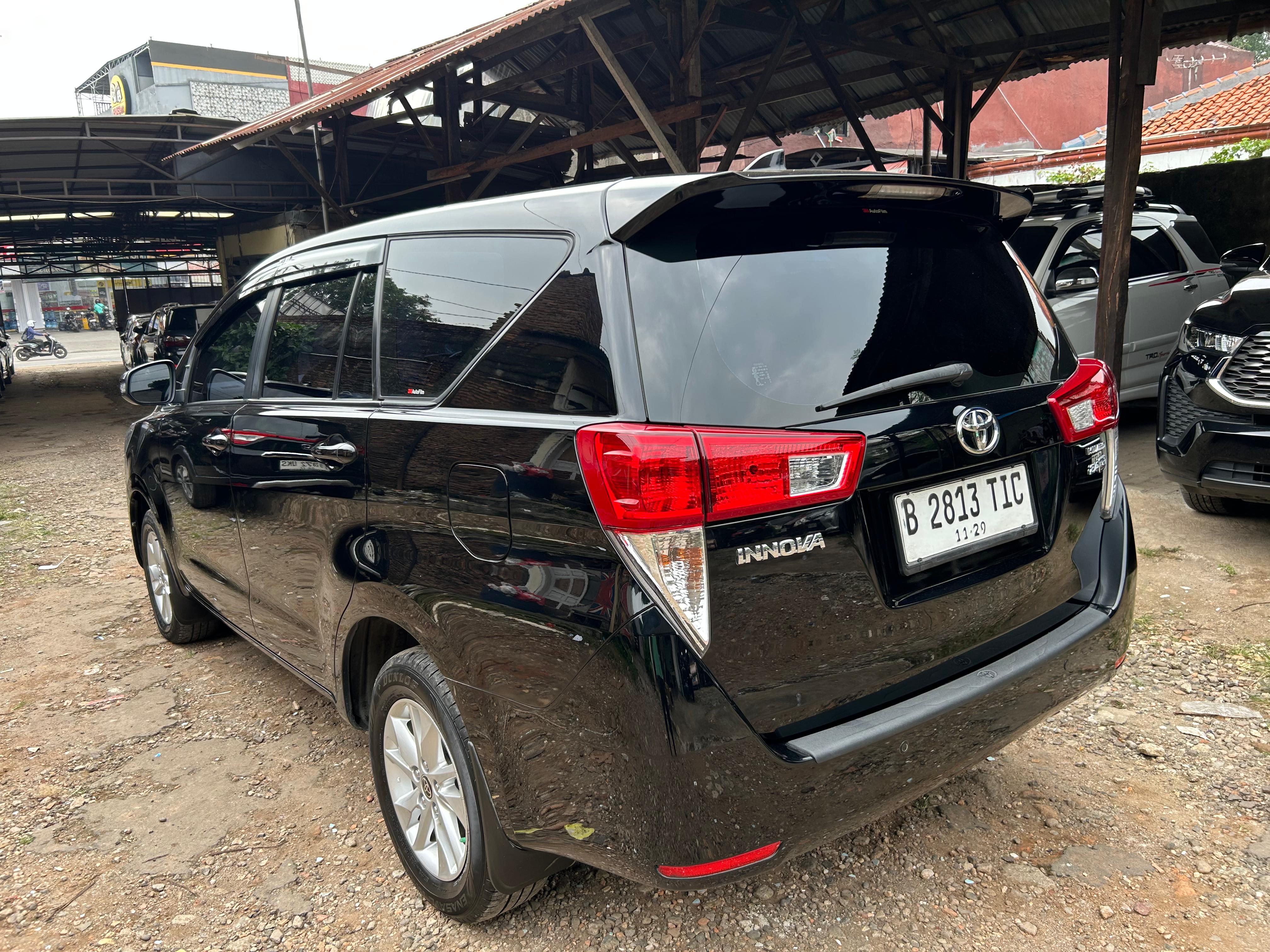 Foto Mobil Toyota Innova G MT